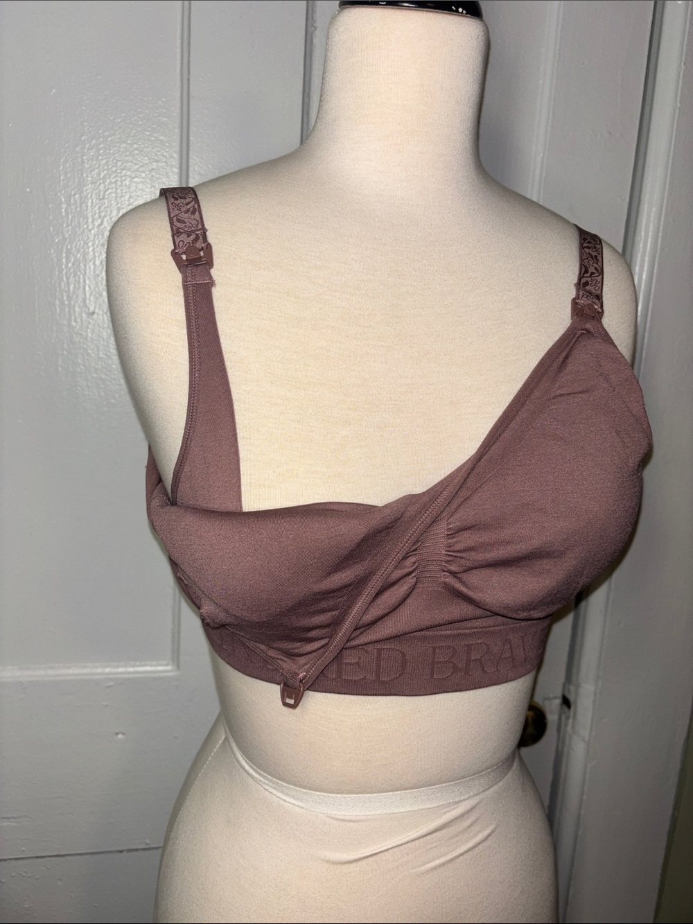 Kindred Bravely seamless Mauve Nursing Bra with Clip-Down Straps size medium - Picture 7 of 11